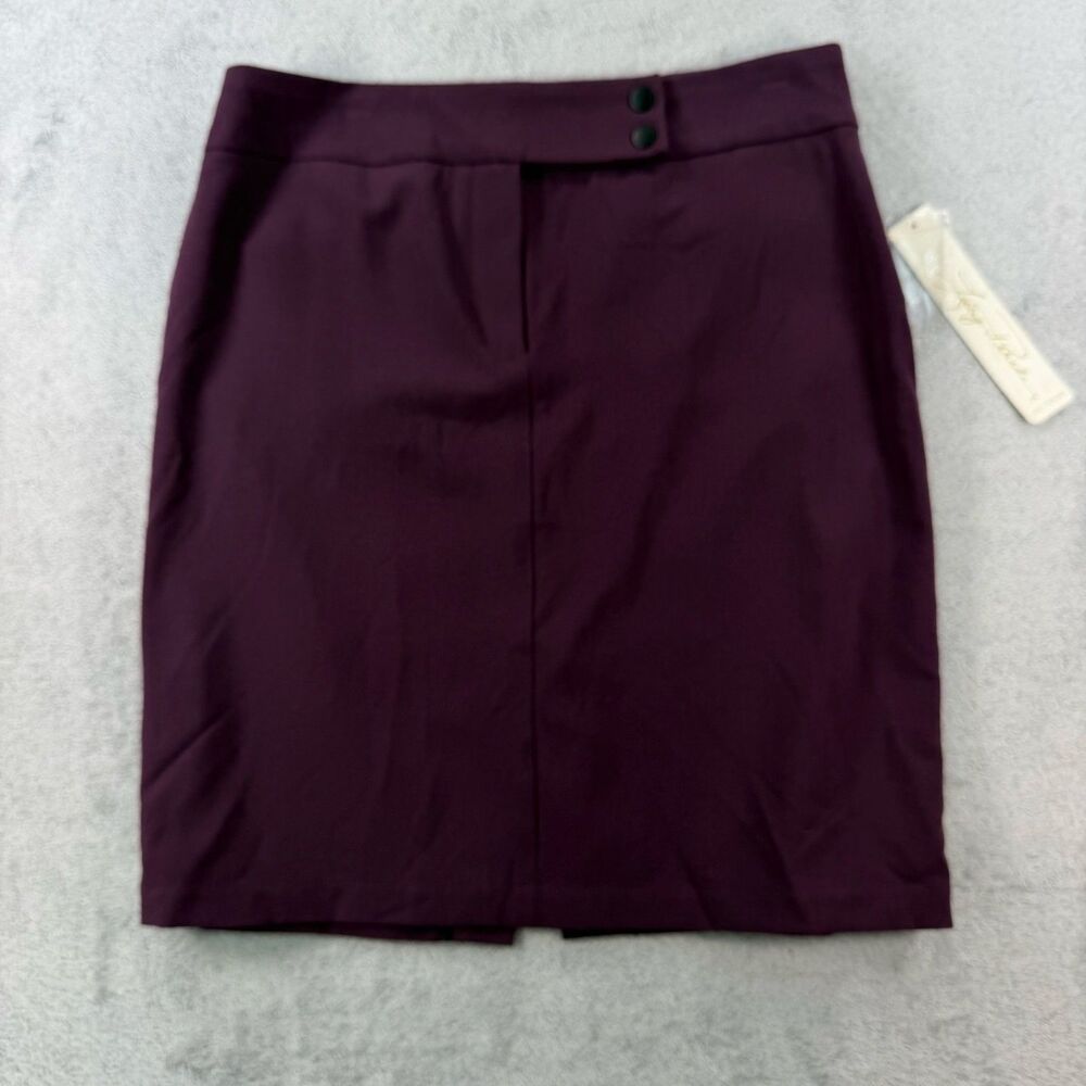 Lucy Pereda Sassy Skirt Women's Size 8 Plum